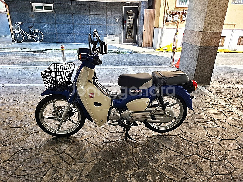 혼다 슈퍼커브 110 판매합니다.(출퇴근용으로 사용함)...--1
