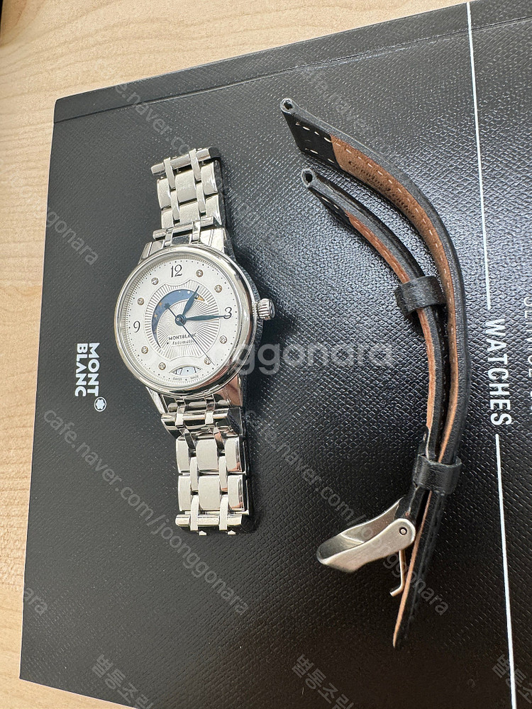 몽블랑 보헴 30mm 오토매틱 데이앤나잇 시계 판매합니...--2