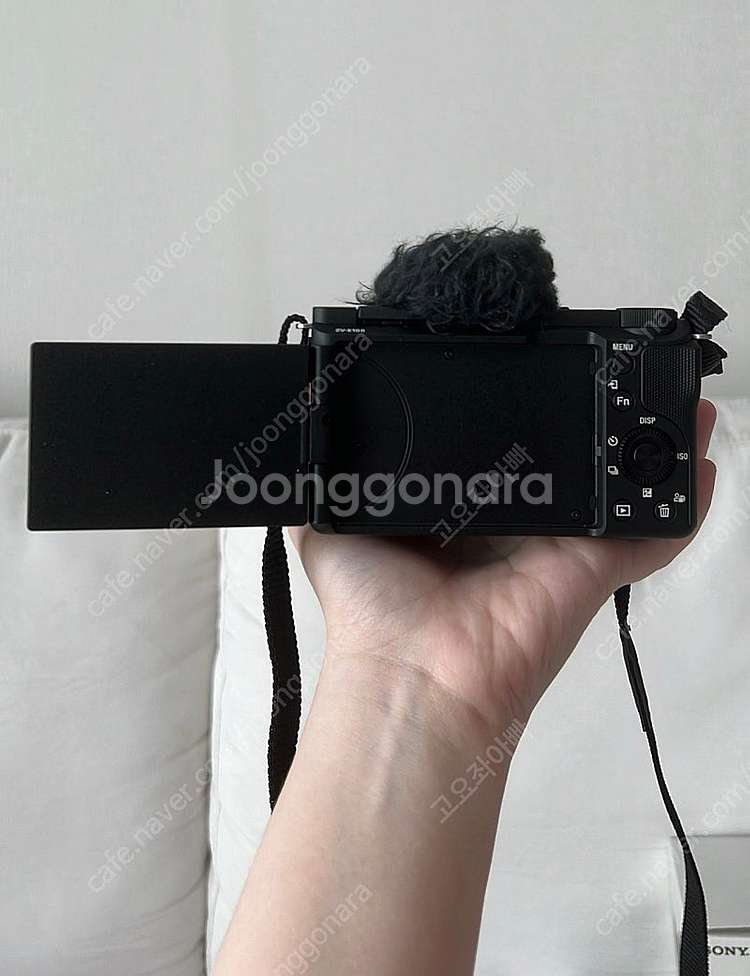 Zv-e10m2--8