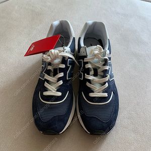 뉴발란스 레거시 574 U574LGBB 네이비 280사이즈 새상품 팝니당