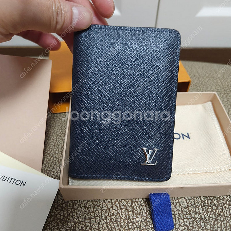 루이비통 카드지갑 정품 타이가 은장로고 포켓오거나이저--0