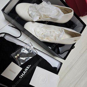 샤넬 구두 백미색 흰색 풀박 진주