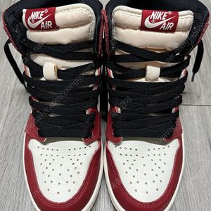 조던1 레트로 하이 OG 시카고 2022 / size : 255