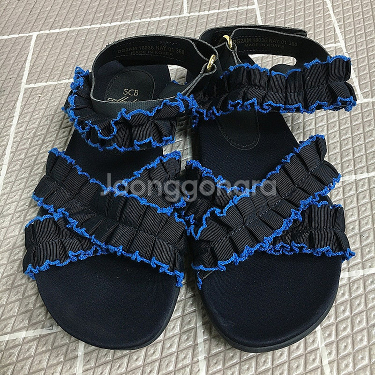 슈콤마보니 캉캉 러플 샌들 230 / 랑방 마인 오브제...--0