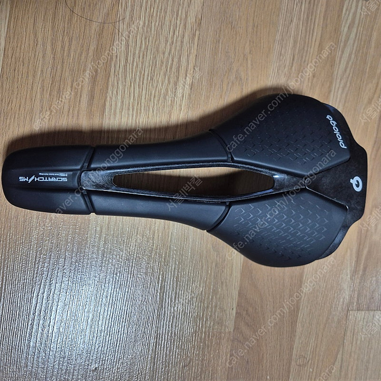 프롤로고 스크래치 M5 NACK 카본레일--1