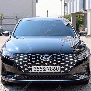 그랜저 중고 가격 중고 그랜저 더 뉴 그랜저 IG 중고 검정색 2020년식 LPI 3.0 프리미엄(렌터카) 중고자동차 시세표
