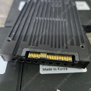 NVME SSD U.2 3.2TB SAS 5개 판매합니다.​​