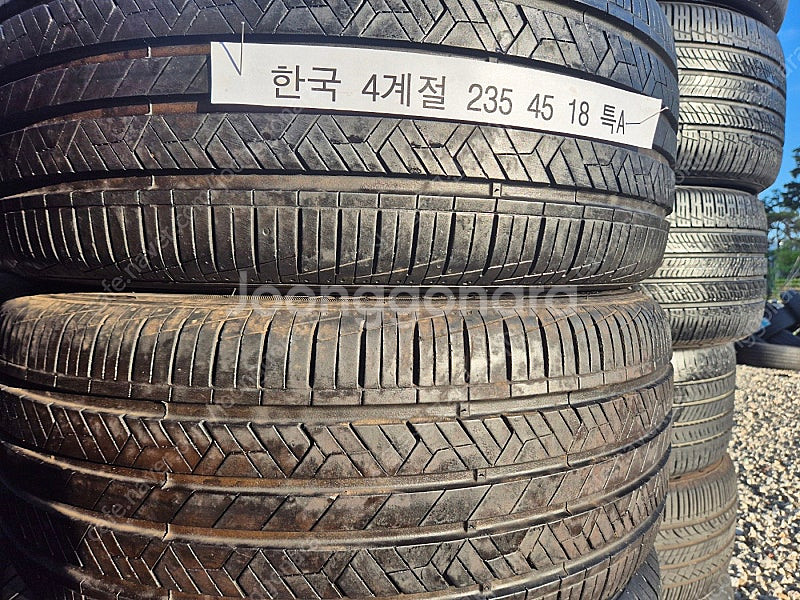 235 45 18 한국 4계절 타이어 키너지 장착무료 ...--1