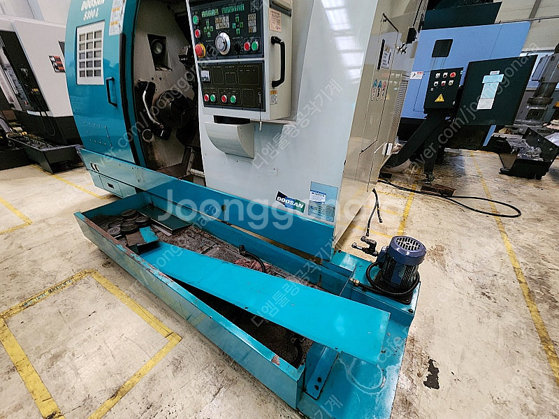 2002년식 두산공작기계(대우) S390L 10인치 유...--4