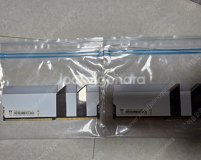 기가바이트 X570 AERO G 써멀테이크 DDR4 1...--1