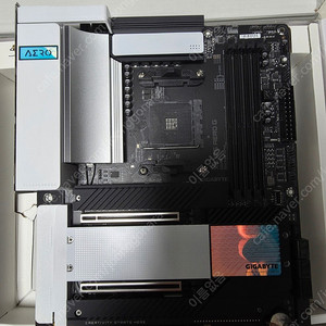 부산 기가바이트 X570 AERO G 써멀테이크 DDR4 16GB 램 판매합니다