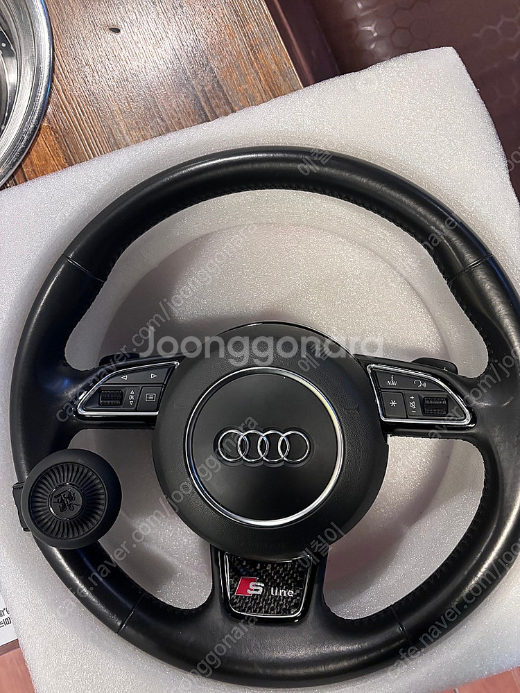 아우디 a6 a7 a8 호환 3포크 핸들 팝니다--0