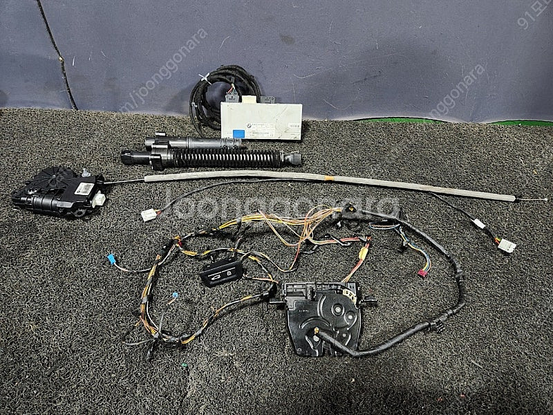 BMW F10 전동트렁크 개조 부품 구성세트팝니다--0