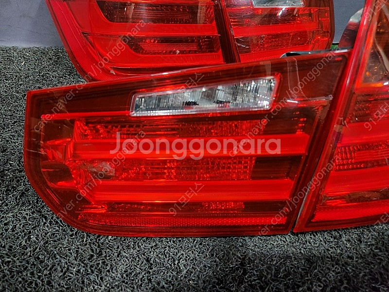 BMW F30 3시리즈 후미등 테일램프 한대분팝니다--7