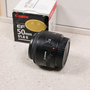 캐논 EF 50mm F1.8 II 렌즈