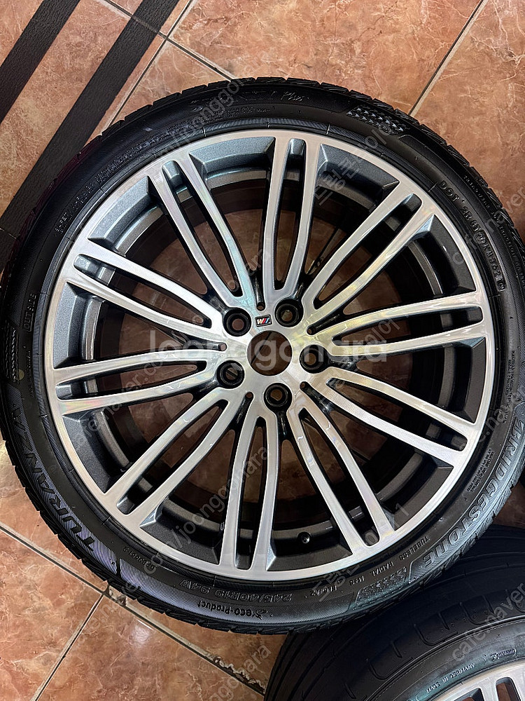 BMW G30 5시리즈 664m 19인치 정품 휠타이어...--4