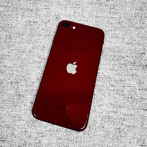 아이폰 SE3 레드 128GB, 외관S급 & 마지막 홈버튼! 무잔상 상태 완벽 29만원에 판매해요.배99%