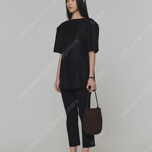 아모멘토 Handmade Leather Net Bag, Brown