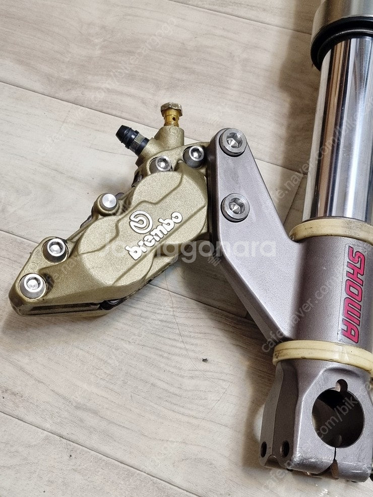 CBR900RR 튜닝부품, 순정부품, 카울등 몇가지 판...--5