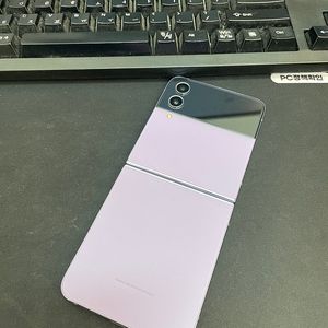 갤럭시Z플립4 보라 256GB 무잔상 상태좋은 중고23만팝니다.