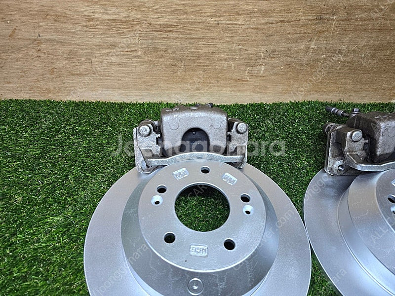 더뉴쏘렌토 후륜 순정브레이크세트 304mm 사양 (2W...--1