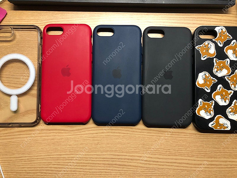 애플 정품케이스 아이폰se2,3 7,8호환 판매합니다(...--0