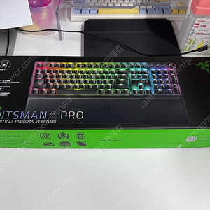 레이저 헌츠맨 Huntsman V3 Pro KR 유선 일반형 키보드, 풀배열 게이밍 키보드