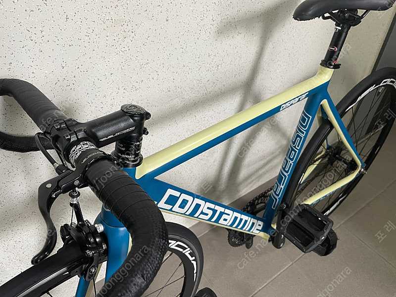 콘스탄틴 디스페랄 픽시 자전거 이미지
