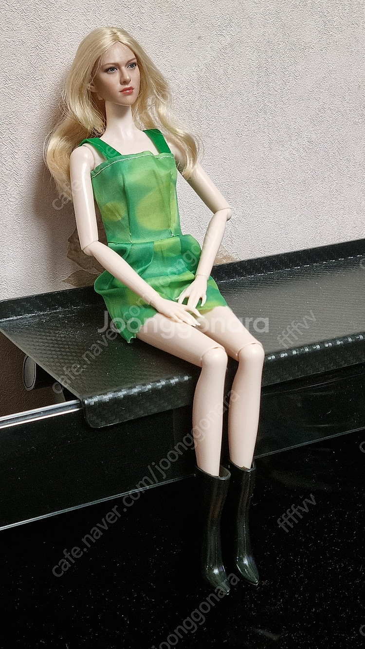 관절인형.옷 .신발.받침대--6