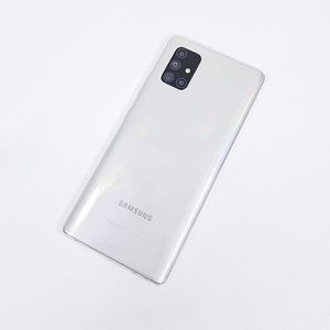 - A716 갤럭시 퀀텀 실버 128G 액정깨끗,외관깔끔,기능정상 7.5만 판매합니다