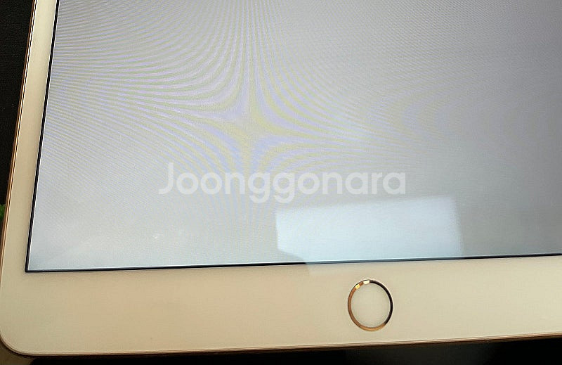 아이패드에어3세대 셀룰러 골드 64GB 가성비좋은 중고...--3