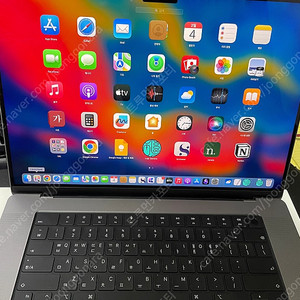 M1 Max 맥북 프로 16형 32GB 1TB