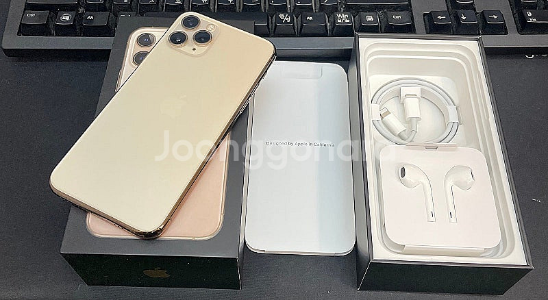 아이폰11프로 골드 256GB 상태좋은 중고23만팝니다...--1
