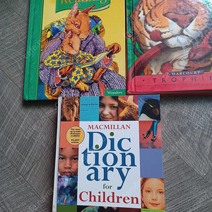 어린이 영어백과사전과 읽기 교재) 맥밀란 Dictionary for Children 등 3권.... 10,000원