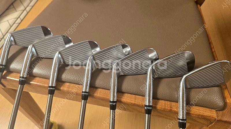 이토보리 트럼프아이언 4-p 7아이언 팝니다.(정품) 가격인하---4