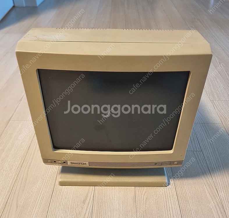 옛날 오래된 컴퓨터 레트로 빈티지--2