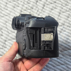 canon r6m2 미러리스 바디 판매합니다