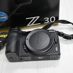 니콘 Z30 , 24.7 , 24-120 , 26mm , 40mm ,28mm
