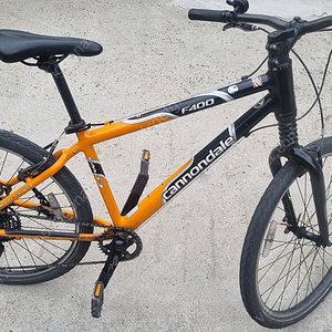 캐논데일 F400 mtb 자전거 팝니다