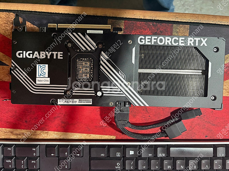 GIGABYTE 지포스 RTX 5070 WINDFORC...--3