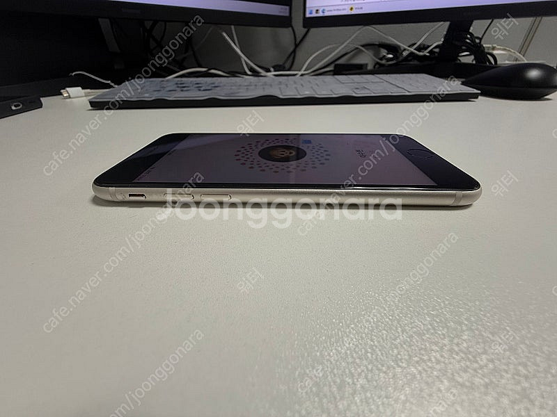 아이폰 SE3 (iPhone SE 2022) 20만 직...--2