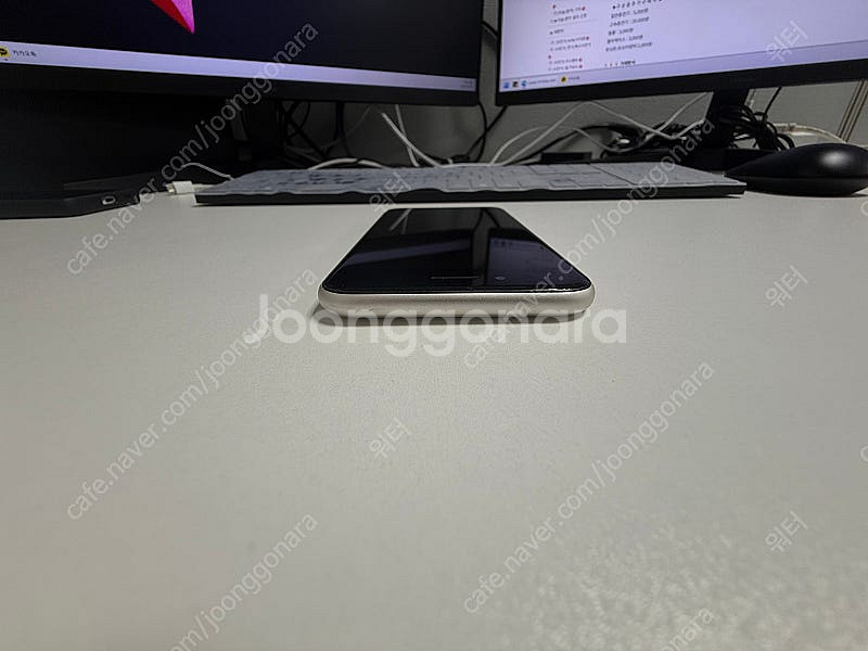 아이폰 SE3 (iPhone SE 2022) 20만 직...--5