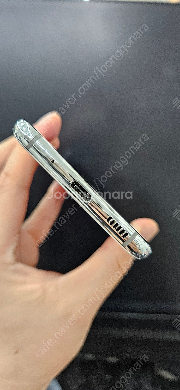 갤럭시S20 G981 128G 무잔상 화이트 14만 인...--5