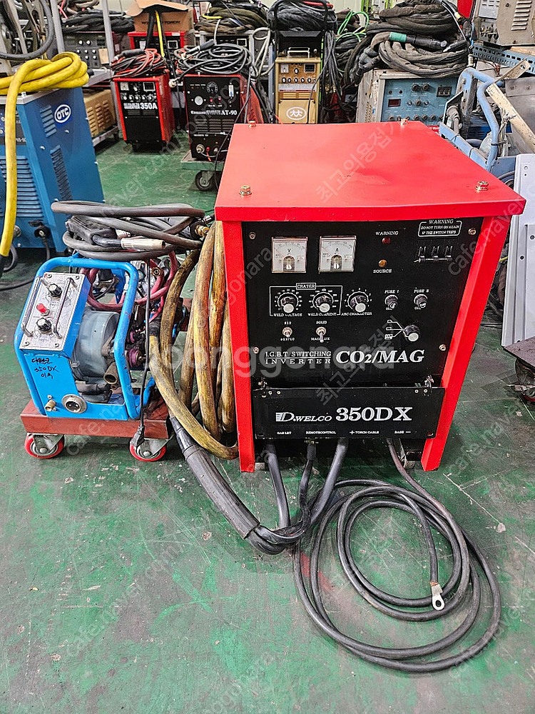 [판매]중고 국산 인버터CO2용접기 350A세트--4