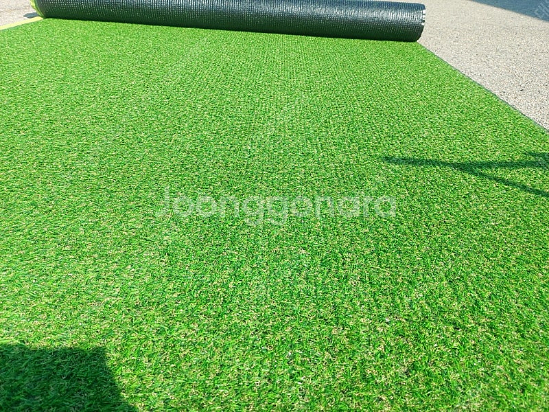 일반형 중고인조잔디 20mm 2mx 25m 22만원 택...--1