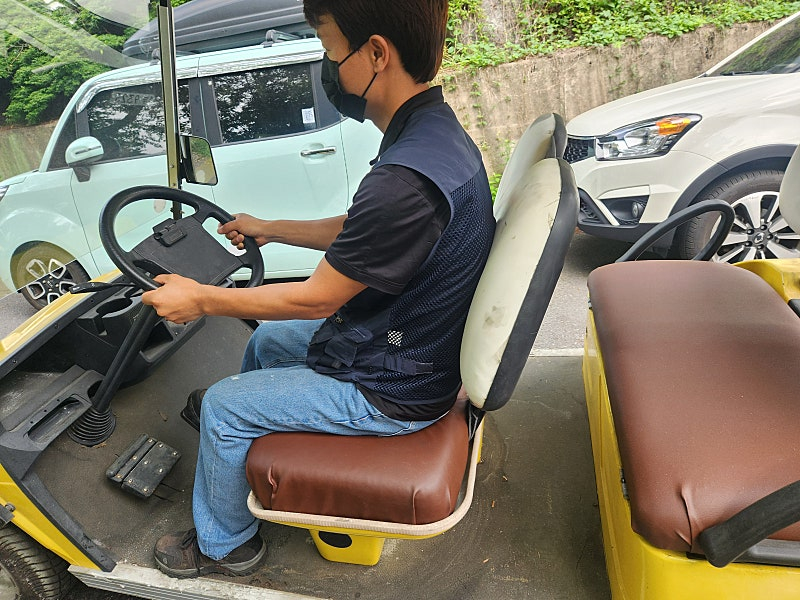 5인승 전동차 골프카트 전기운반차 전동작업차 전기트럭 배터리카 전동화물운반차 농용운반차 효도선물 이미지