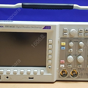 TDS3012C 텍트로닉스 중고오실로스코프 100MHz 2ch 판매