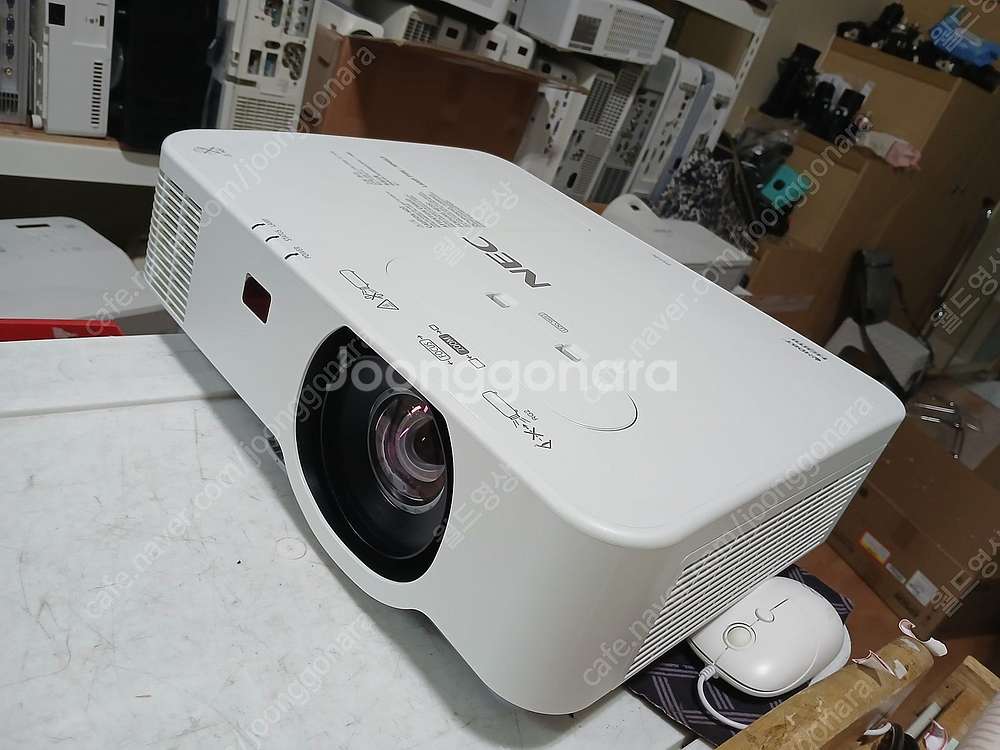 엡손빔프로젝터5200안시10만원15만원 두가지팝니다EB...--2