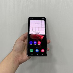 95880 갤럭시Z플립3 크림 256GB 부산 중고폰 팝니다 18만원