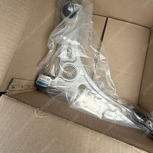 그랜저ig,k7,lf소나타 로어암 앞쪽 운전석 재제조품